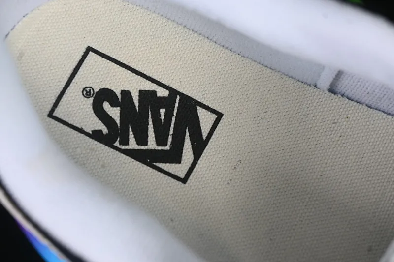 All categories Vans Vans series Vans Low Vans low-top Vans Knu Skool Vans low-top retro casual fat bread shoes VN0009QCB96